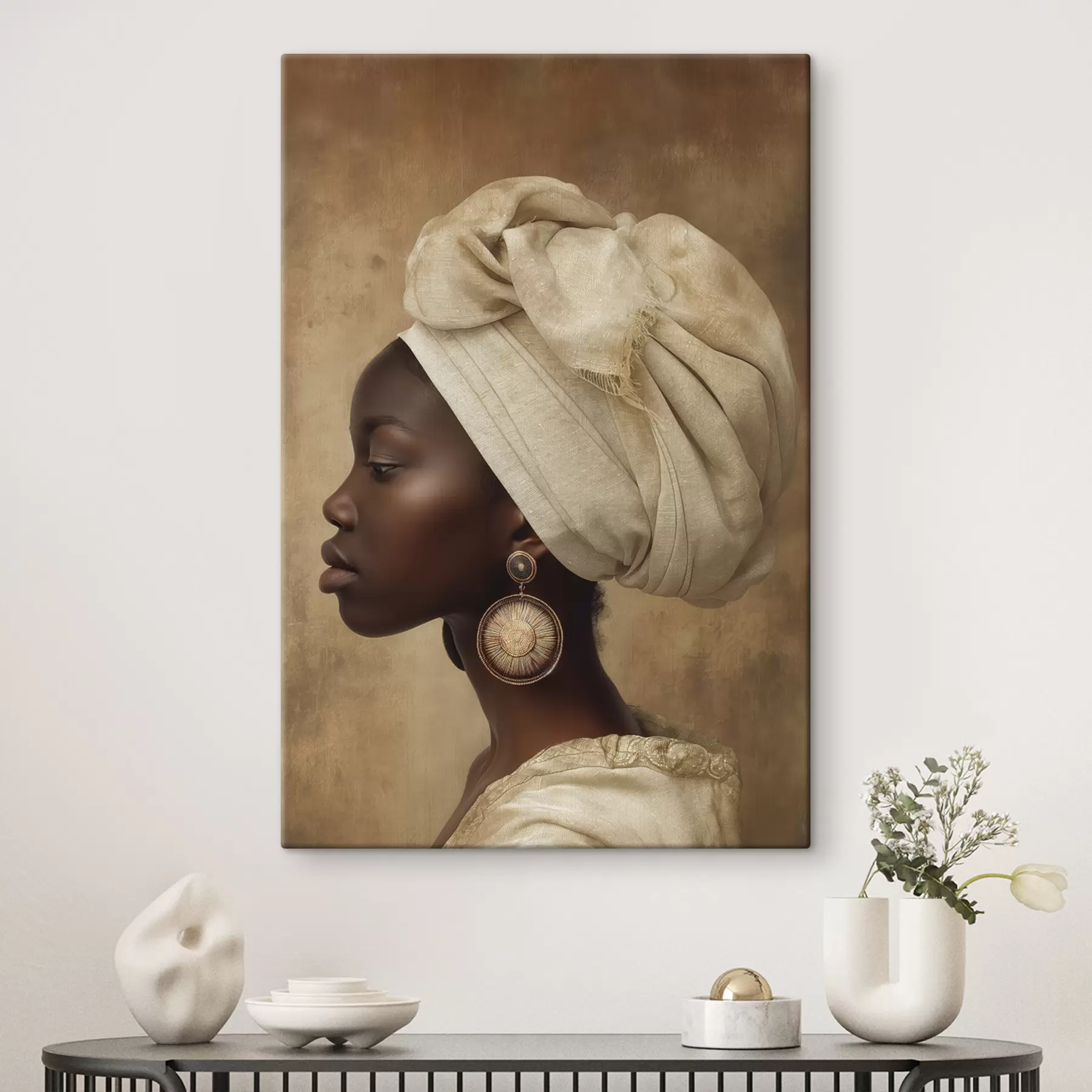 Fototapet béžový portrét ženy v africkém stylu v profilu s velkými náušnicemi s26120