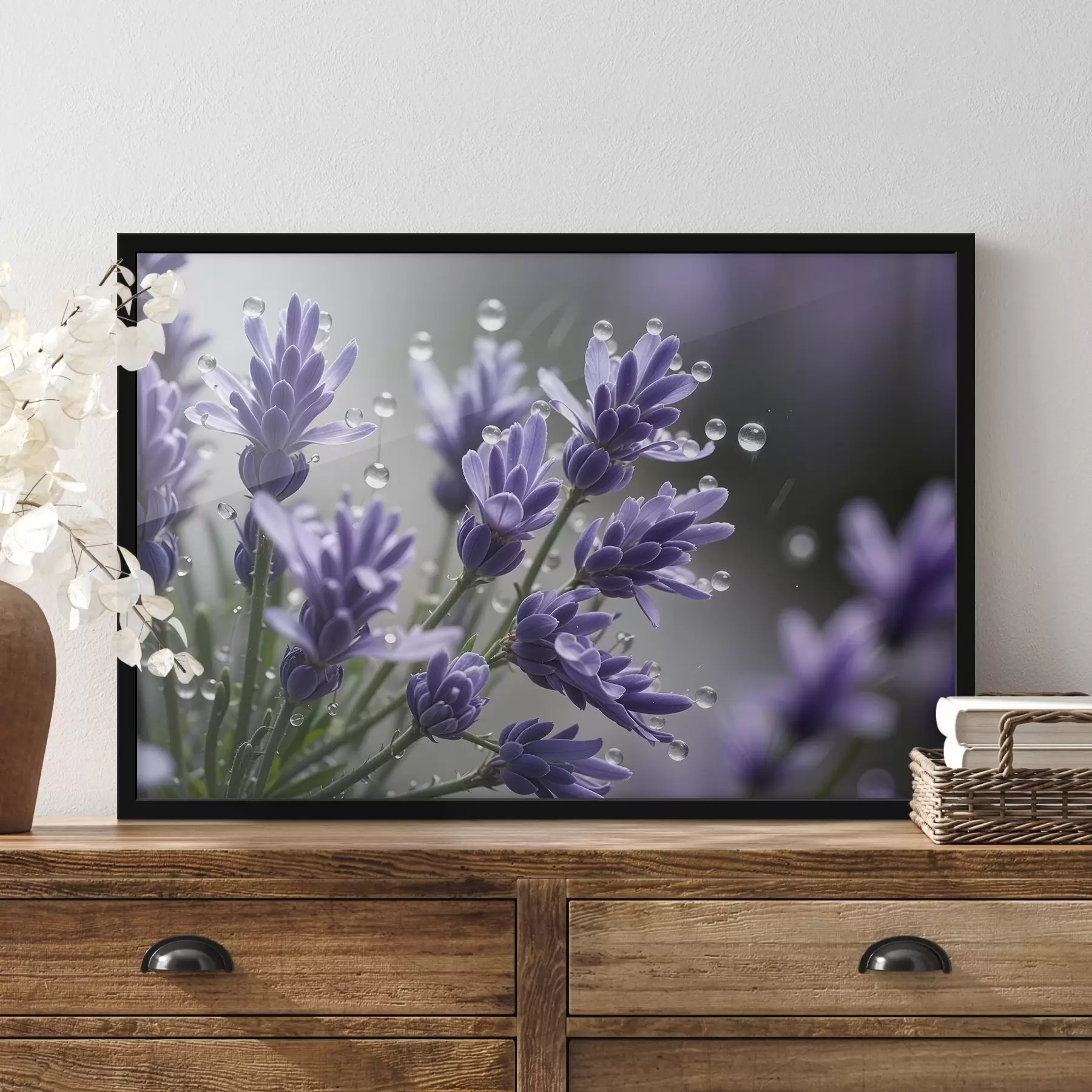 Fototapet Fialové levandulové květy s kapkami vody na okvětních lístcích na rozmazaném pozadí f42229