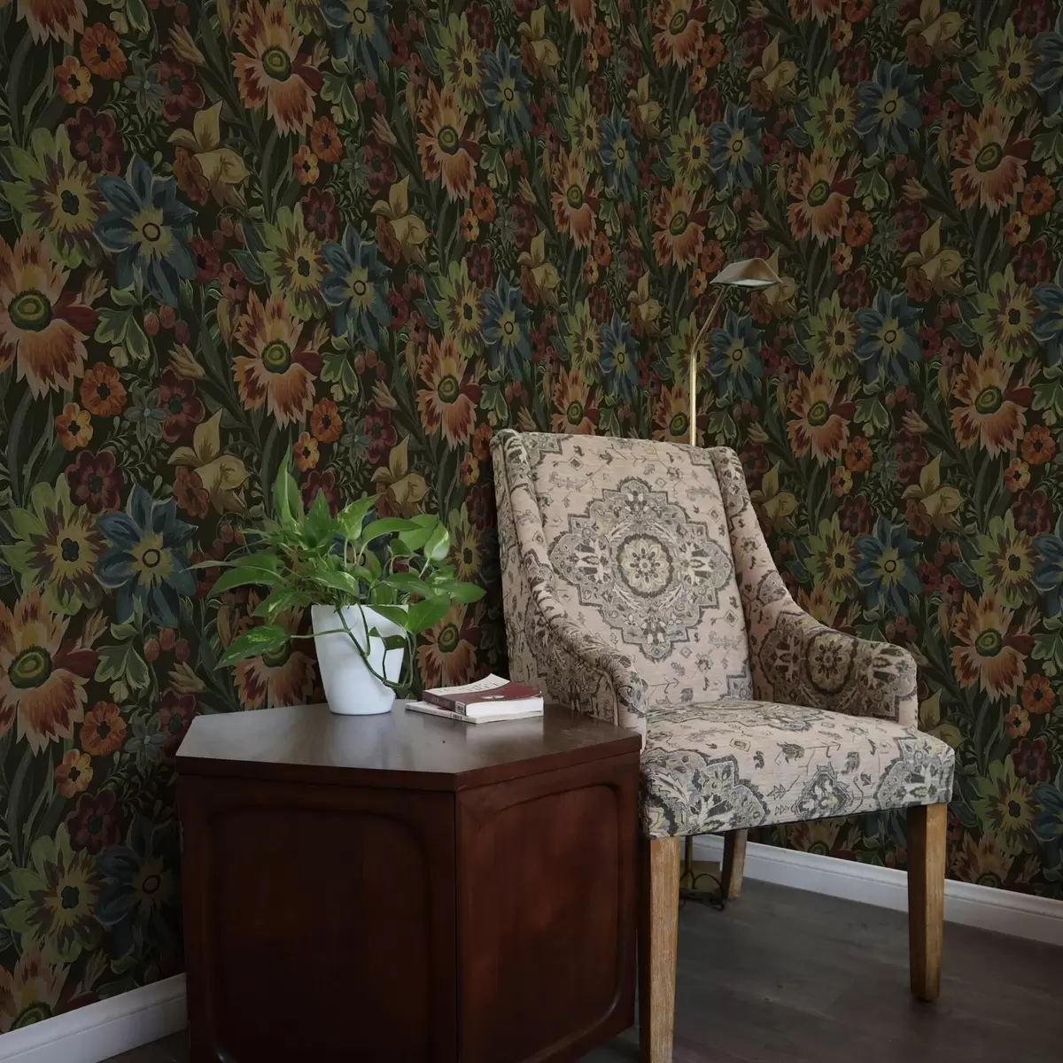 Tapety Tmavé květy a listy na tmavém pozadí a00100