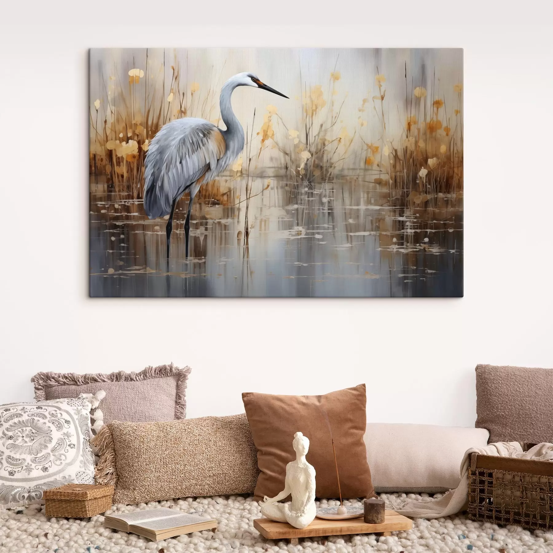 Fototapet Šedá volavka stojící v rybníce , obklopená vysokými, tenkými rostlinami, pozadí je jemná směs béžové a bílé barvy s43398