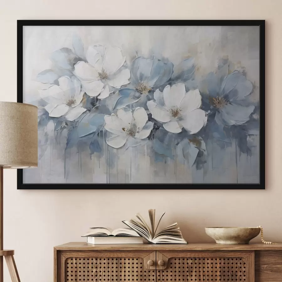 Fototapet Bílé květy s modrými listy na světle béžovém pozadí, s viditelnými tahy štětce f44395