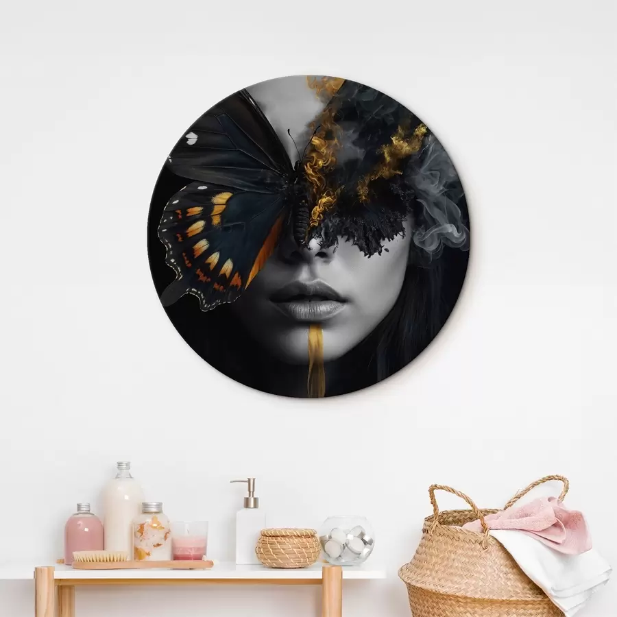 Obraz Hořící motýl na tváři dívky Č. r44468