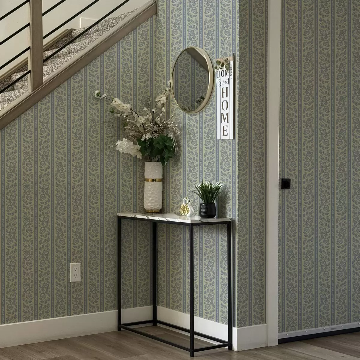 Tapety Pruhovaný květinový ornament se žaludy v modrých a béžových tónech a00181