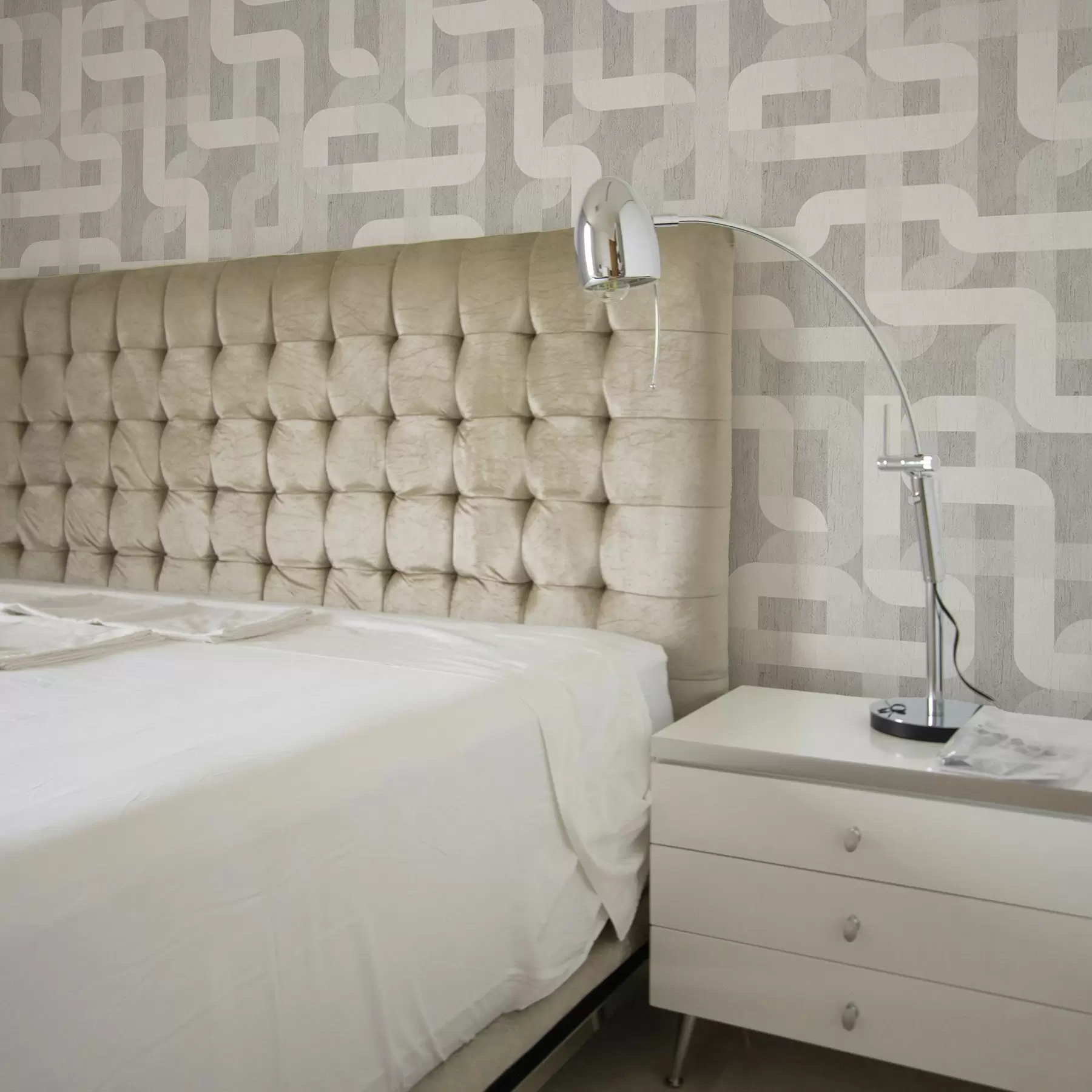 Fototapet Moderní grafický vzor se zakřivenými liniemi a00190