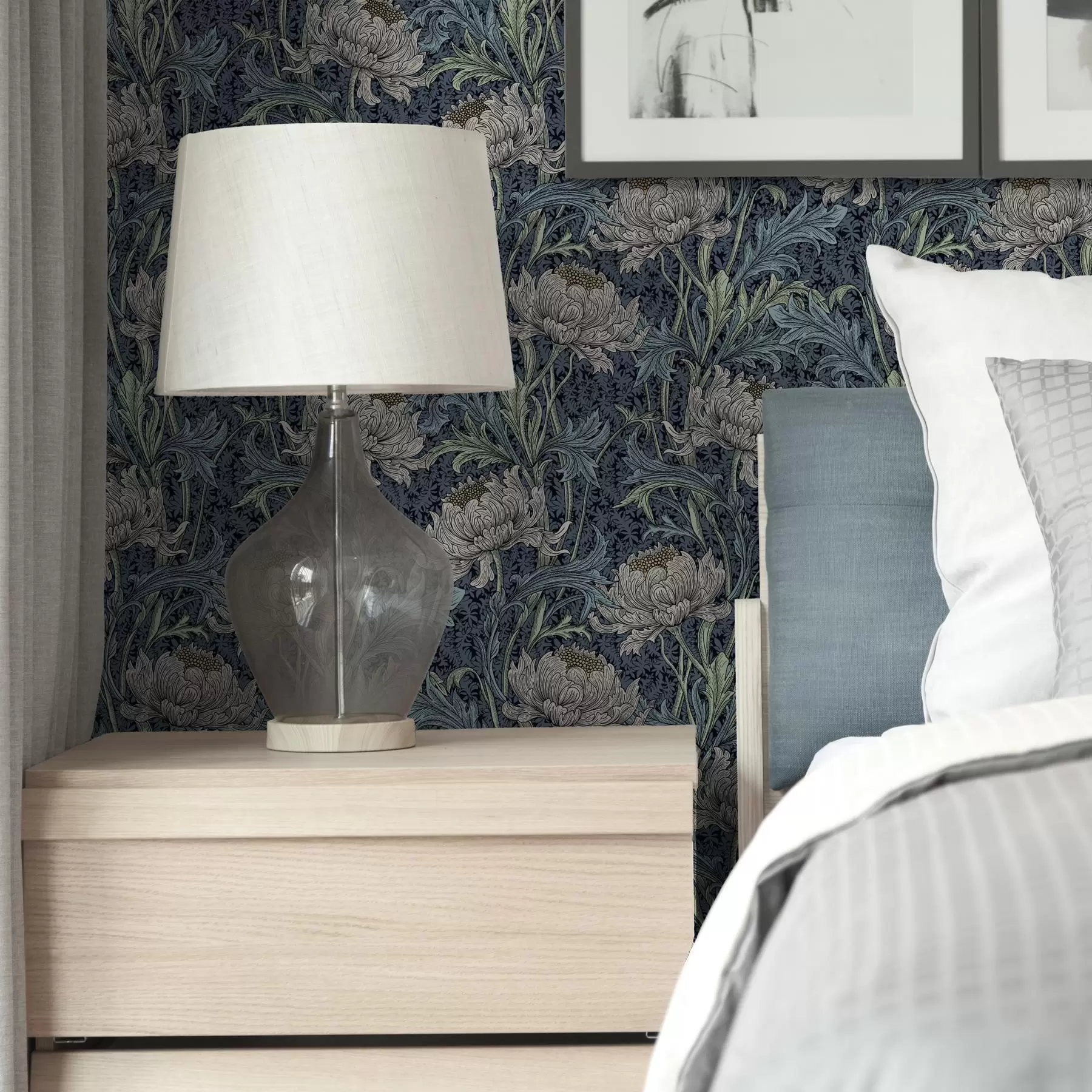 Fototapet Vintage pivoňky na tmavém pozadí, gotický květinový styl a00233