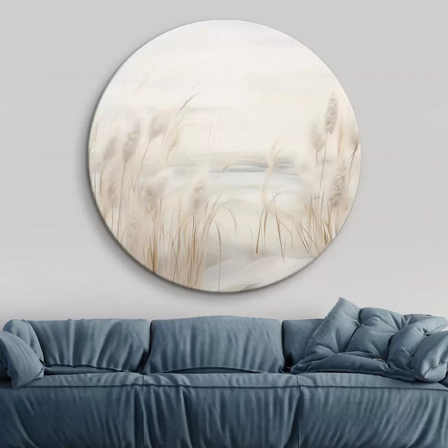 Obraz Béžové rákosí v popředí s hlavičkami semen, měkké a jemné , rozmazané pozadí a světlá obloha Č. r44851