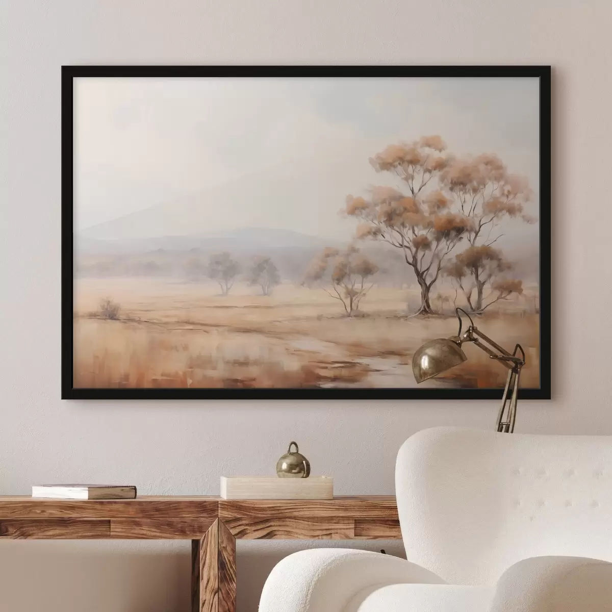 Poster Pole s oranžovou trávou a stromy s oranžovými listy, hory v pozadí se zataženou oblohou f44927