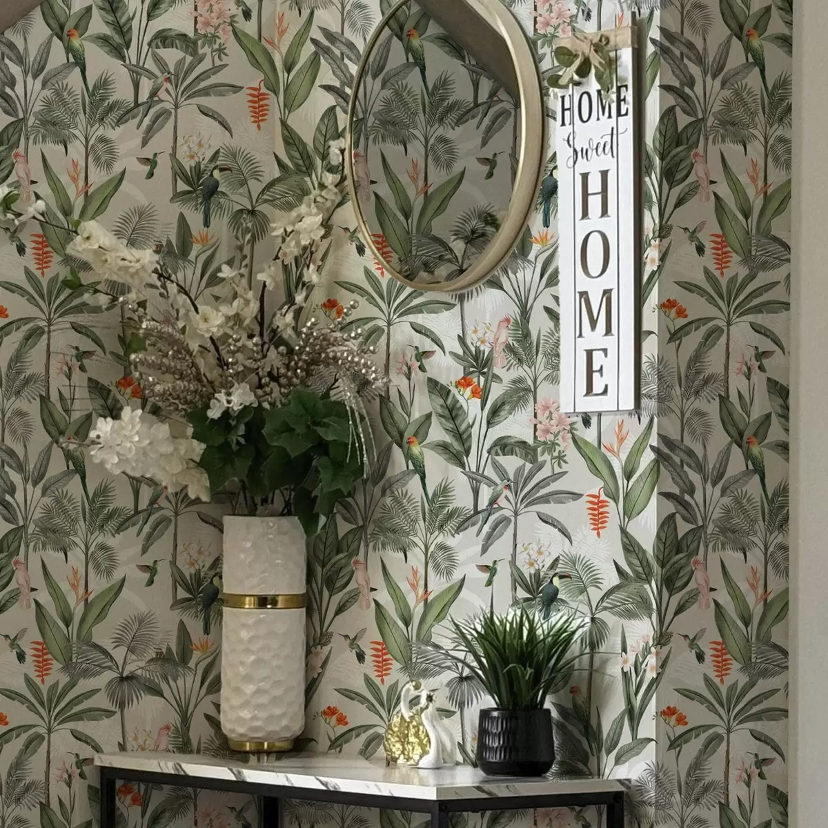 Tapety Tropičtí ptáci mezi palmovými listy a00308