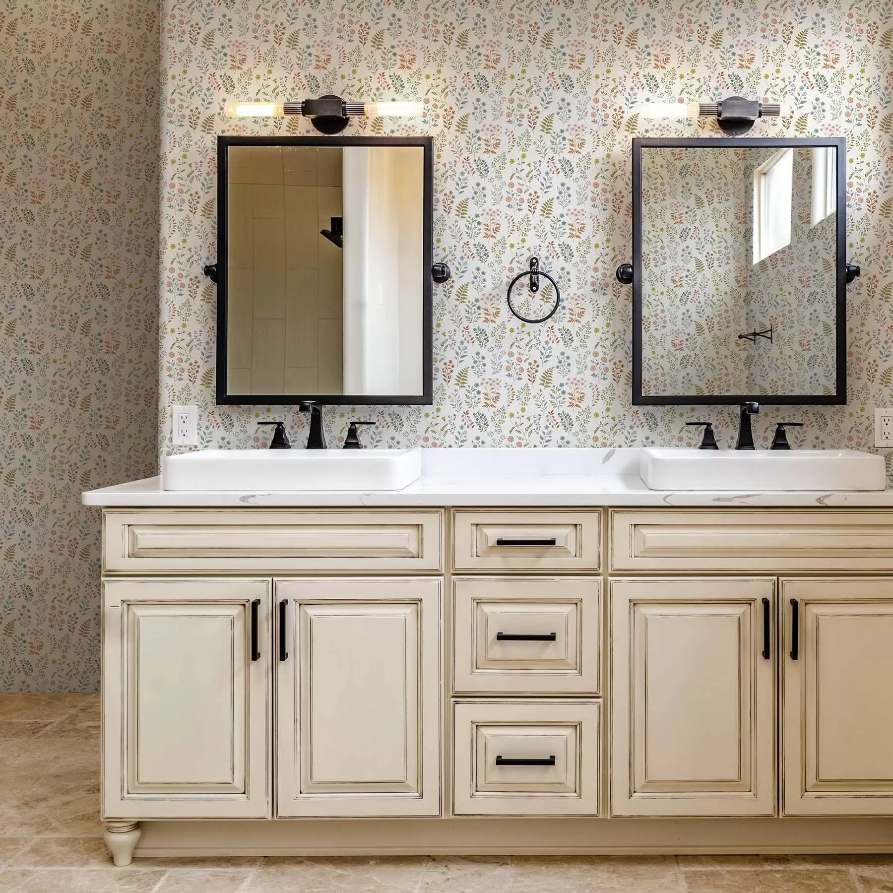 Fototapet Barevné rostliny na bílém kostkovaném pozadí a00413