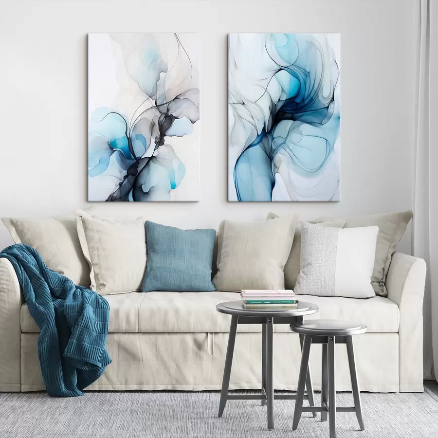 Obraz Abstraktní kompozice s plynulými liniemi a průsvitnými okvětními lístky v odstínech modré, bílé a béžové, imitace lihového inkoustu Č. m00523