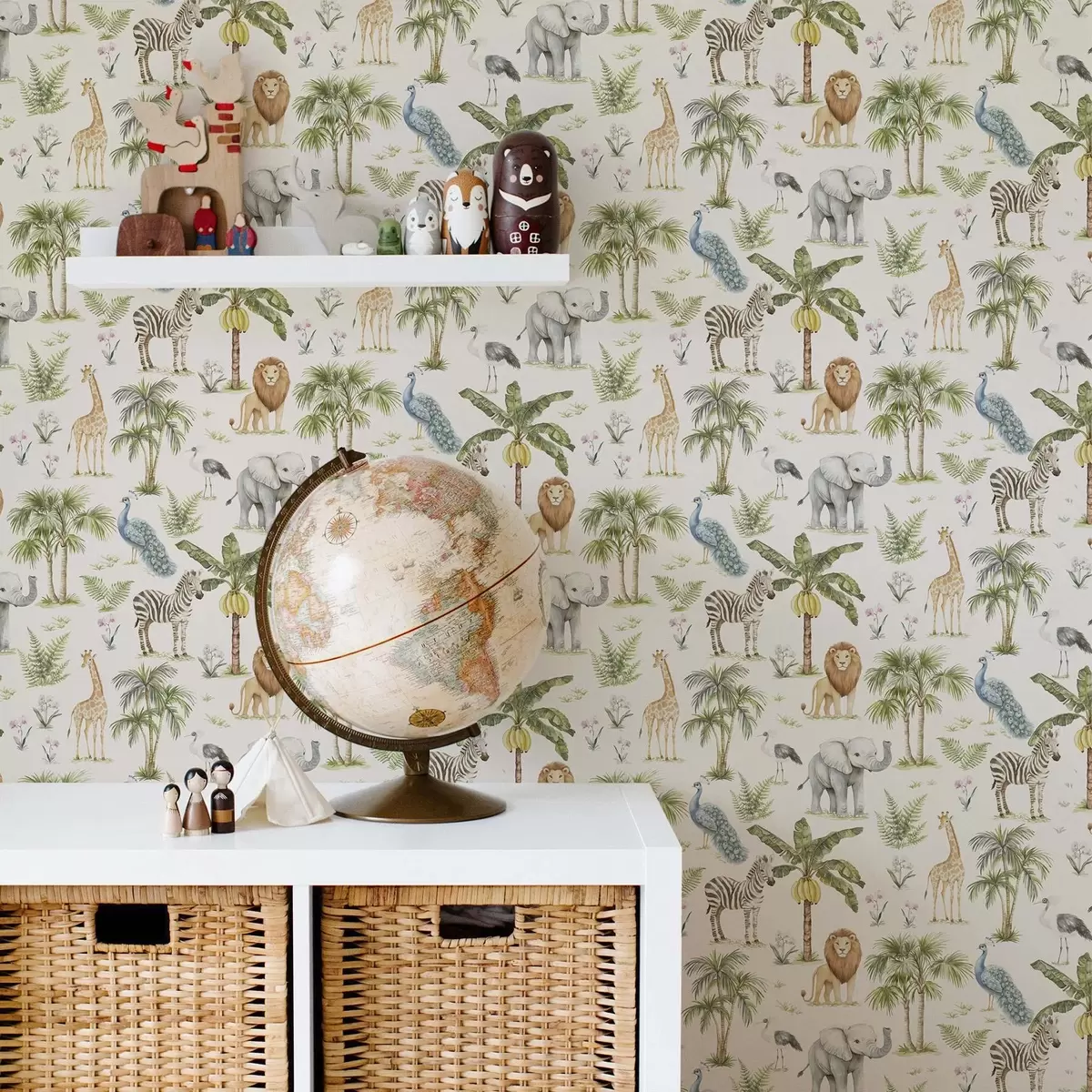 Tapety Africká zvířata mezi palmami a exotickými rostlinami a00321