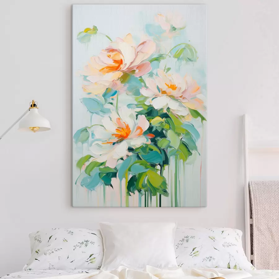 Obraz Bílé a pastelové broskvové květy, zelené listy, jemné tahy štětcem imitace olejomalby, světle modré pozadí Č. s45550