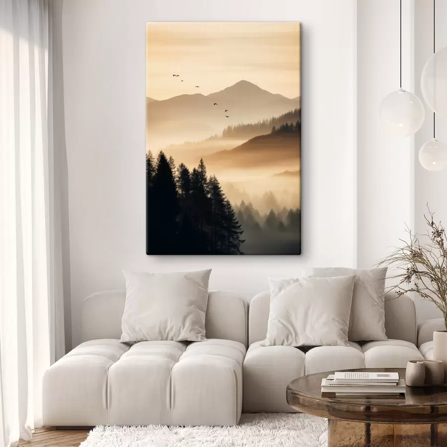 Obraz Horská krajina s lesem a ptáky létajícími na obloze , vše zahaleno hustou vrstvou mlhy při východu slunce Č. s45563