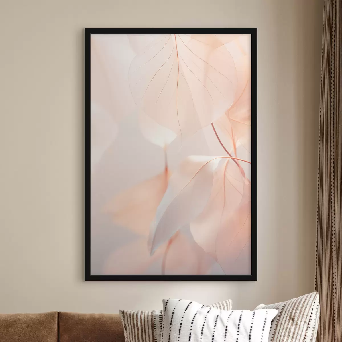 Poster Detailní záběr průsvitných listů s jemnými žilkami, jemná broskvová a bílá paleta barev, rozmazané pozadí f45556