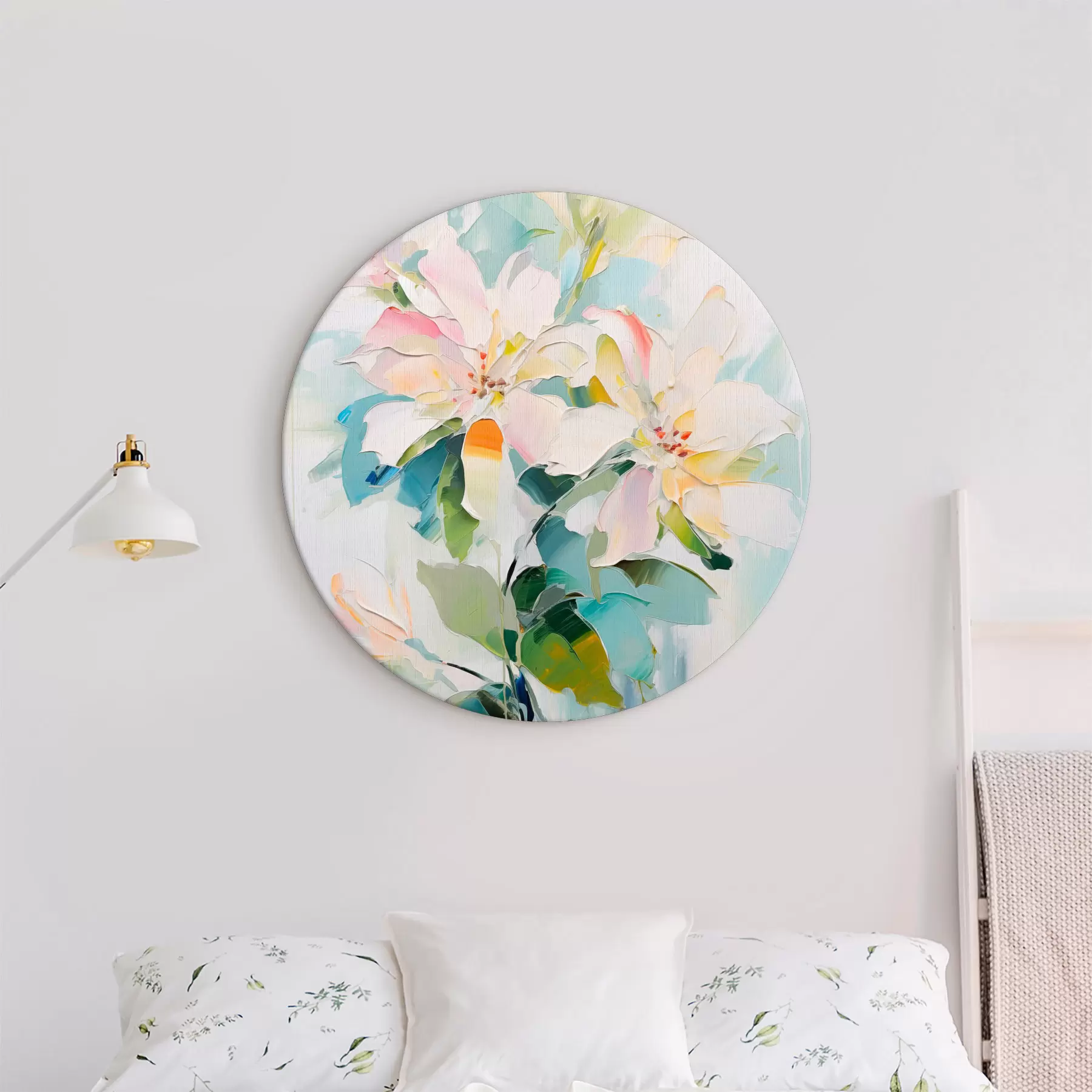 Obraz Květiny s barevnými akcenty, zelené listy, měkké tahy štětcem imitace olejomalby, světle modré pozadí Č. r45549