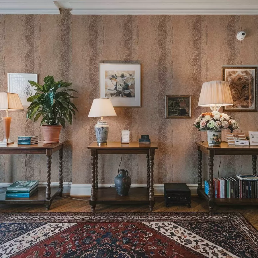 Fototapet Vlnitý geometrický vzor v jemné béžovo-hnědé barevné paletě a00804