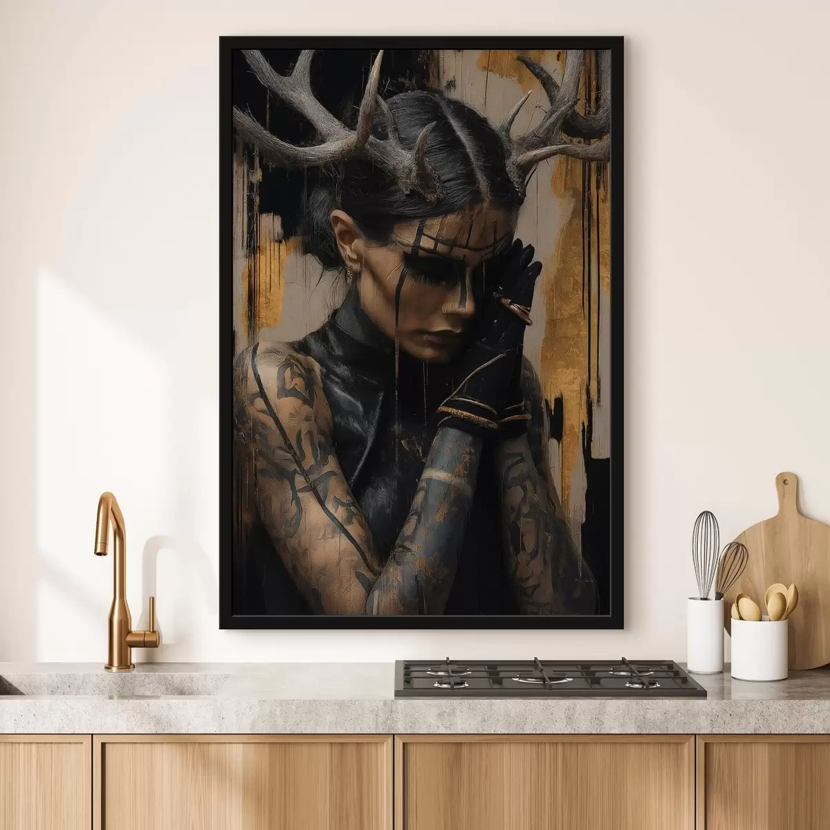 Poster Žena s rohy v temném vzhledu s černými čarami na obličeji f46144