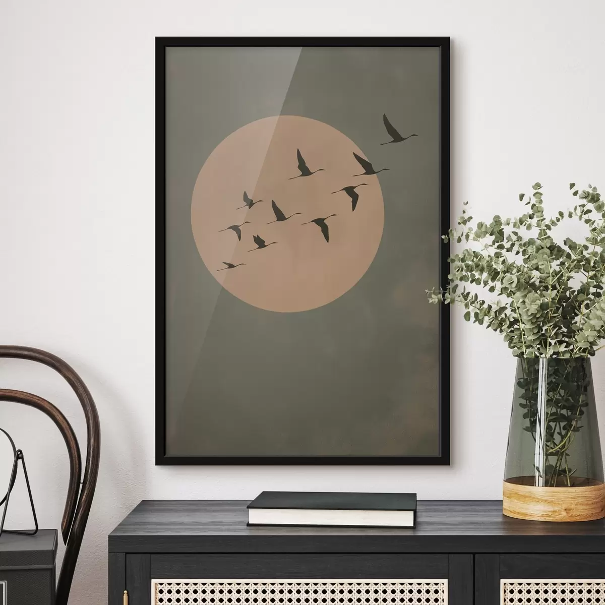 Poster Hejno ptáků letící proti velkému teplému měsíci f46162