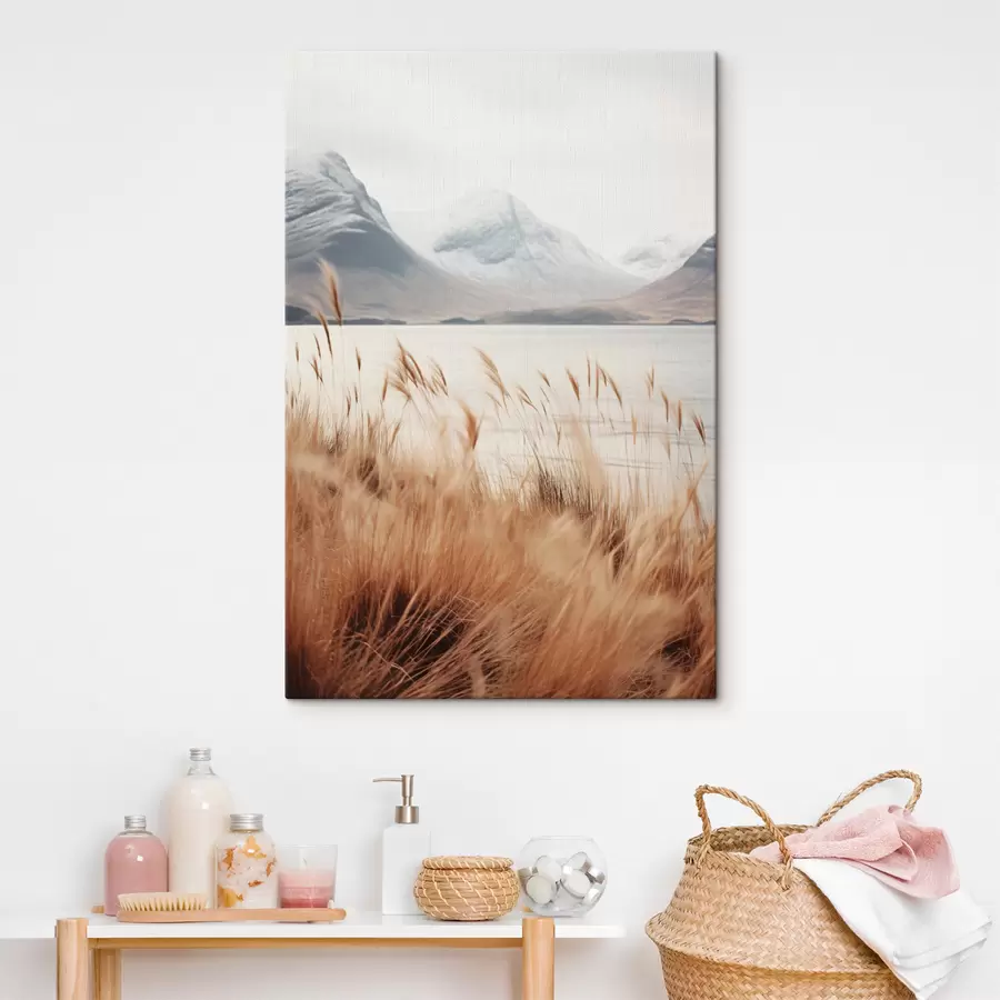 Obraz Pampové trávníky před jezerem s zasněženými horami v pozadí, měkké světlo Č. s46282