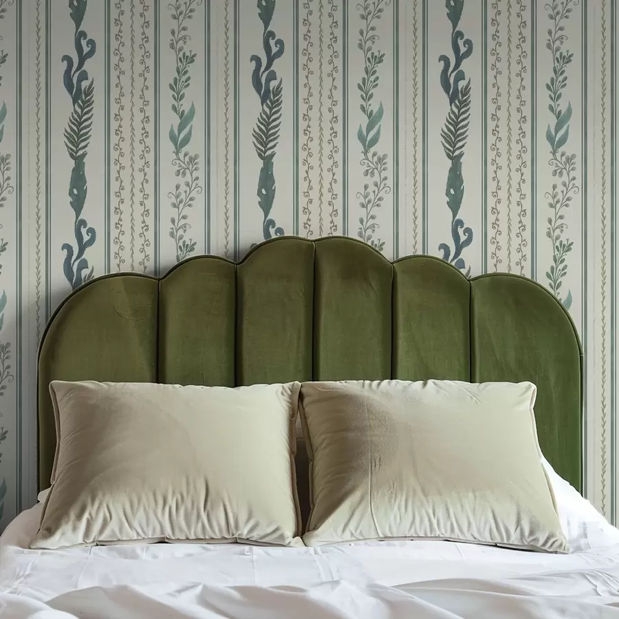 Fototapet Pruhy s větvičkami a kudrlinkami na teplém mléčném pozadí a00823v2