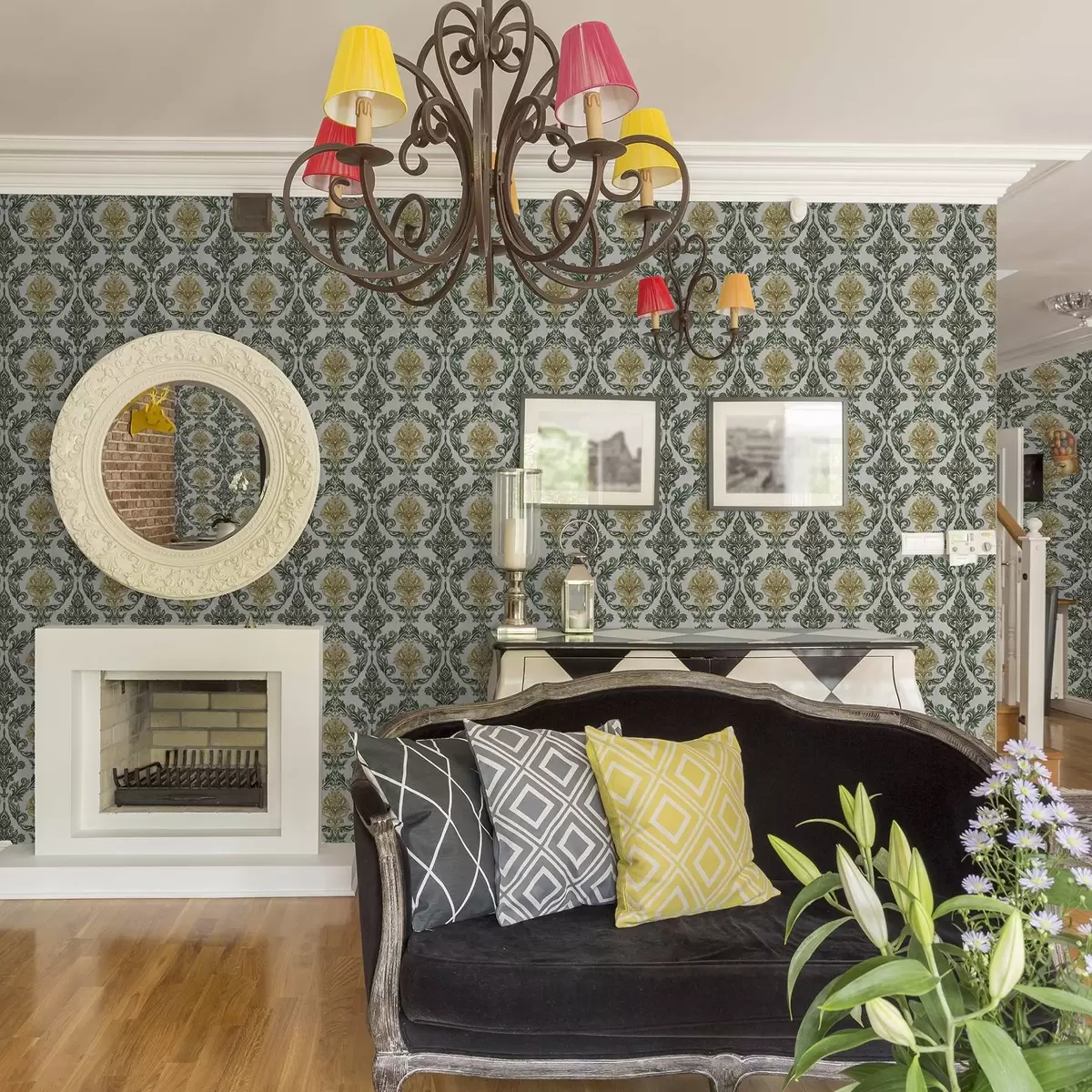 Tapety Damašek se zelenými spirálami na světlém pozadí a00828v1