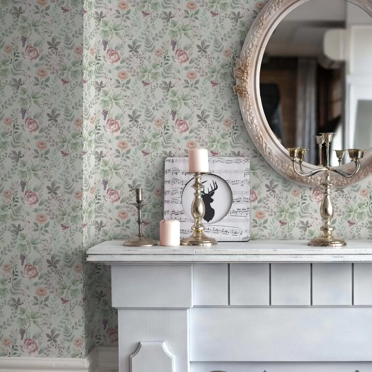 Tapety Pastelová zahrada s růžemi, kapradinami a hrozny a00867