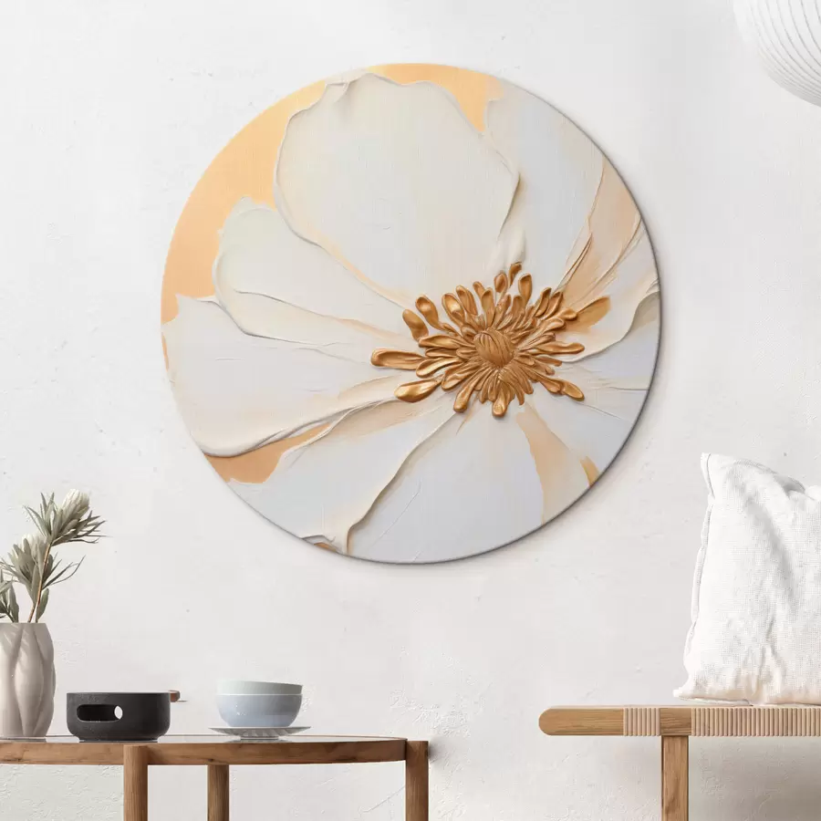 Obraz Bílý květ s jemnými okvětními lístky s imitací hustých tahů štětcem, na světle oranžovém texturovaném pozadí Č. r46691