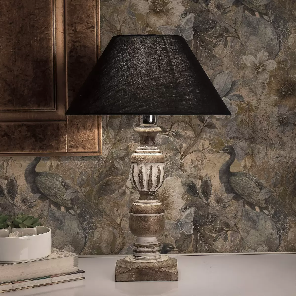 Tapety Stárnoucí květinová koláž s pávy a motýly a00897