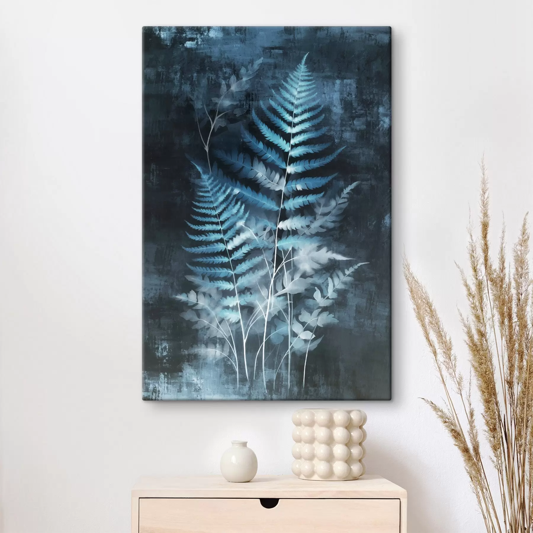 Obraz Modré kapradiny a rostliny na tmavém, strukturovaném pozadí, s důrazem na složité detaily, rentgenový efekt Č. s47026