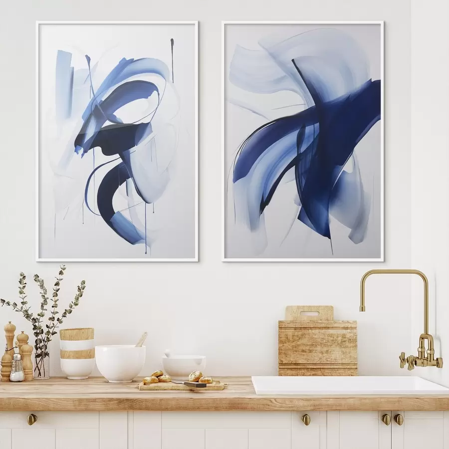 Fototapet Abstraktní modré tvary připomínající tahy štětcem s plynulými liniemi a křivkami na bílém pozadí, moderní umění d01240