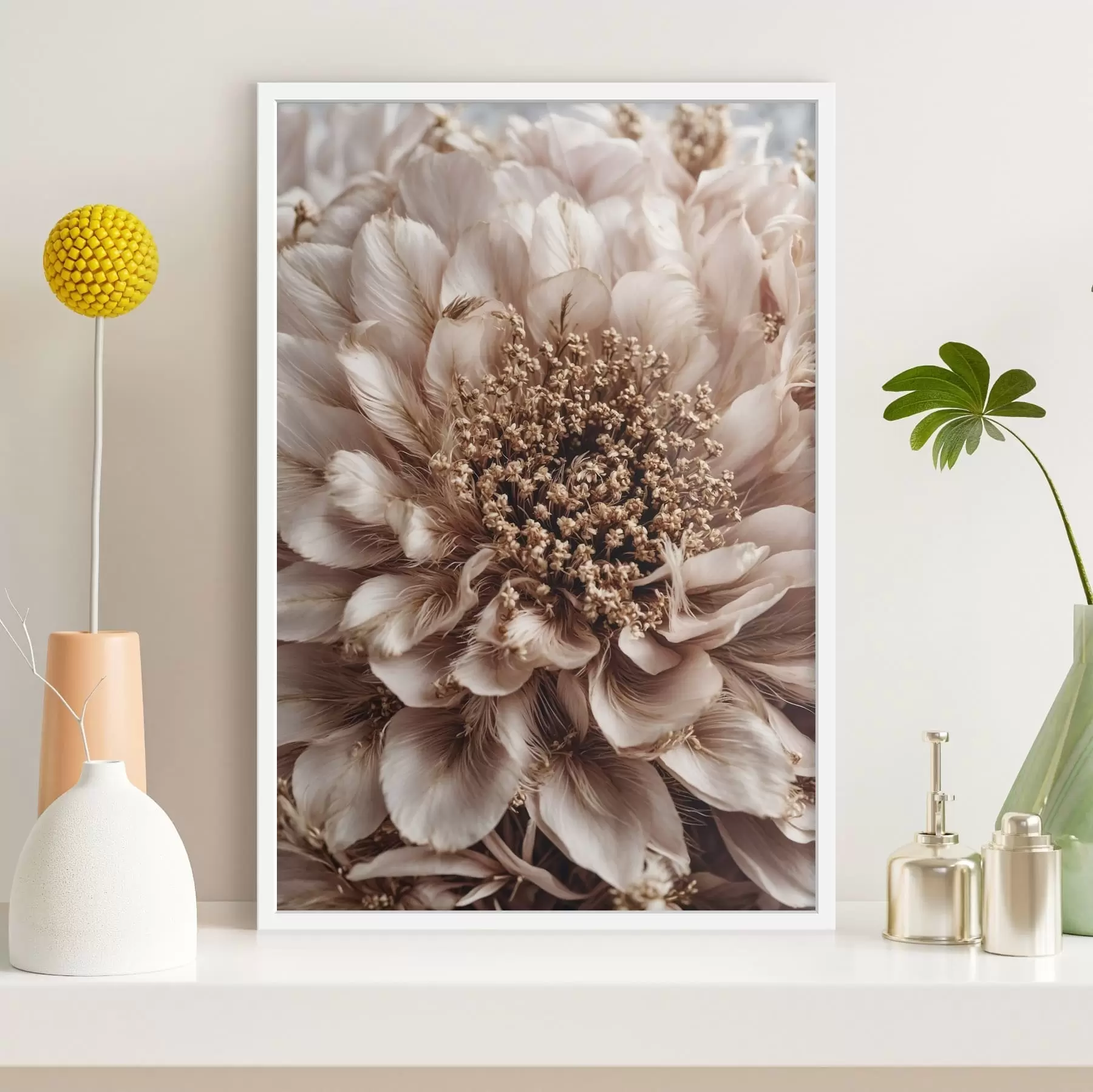 Fototapet Detailní záběr bledého květu s bohatě strukturovanými okvětními lístky f47769