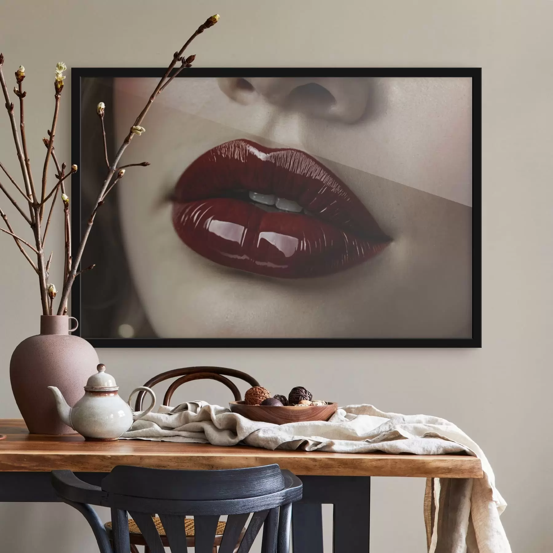 Fototapet Velmi detailní pohled na lesklé červené rty f47772