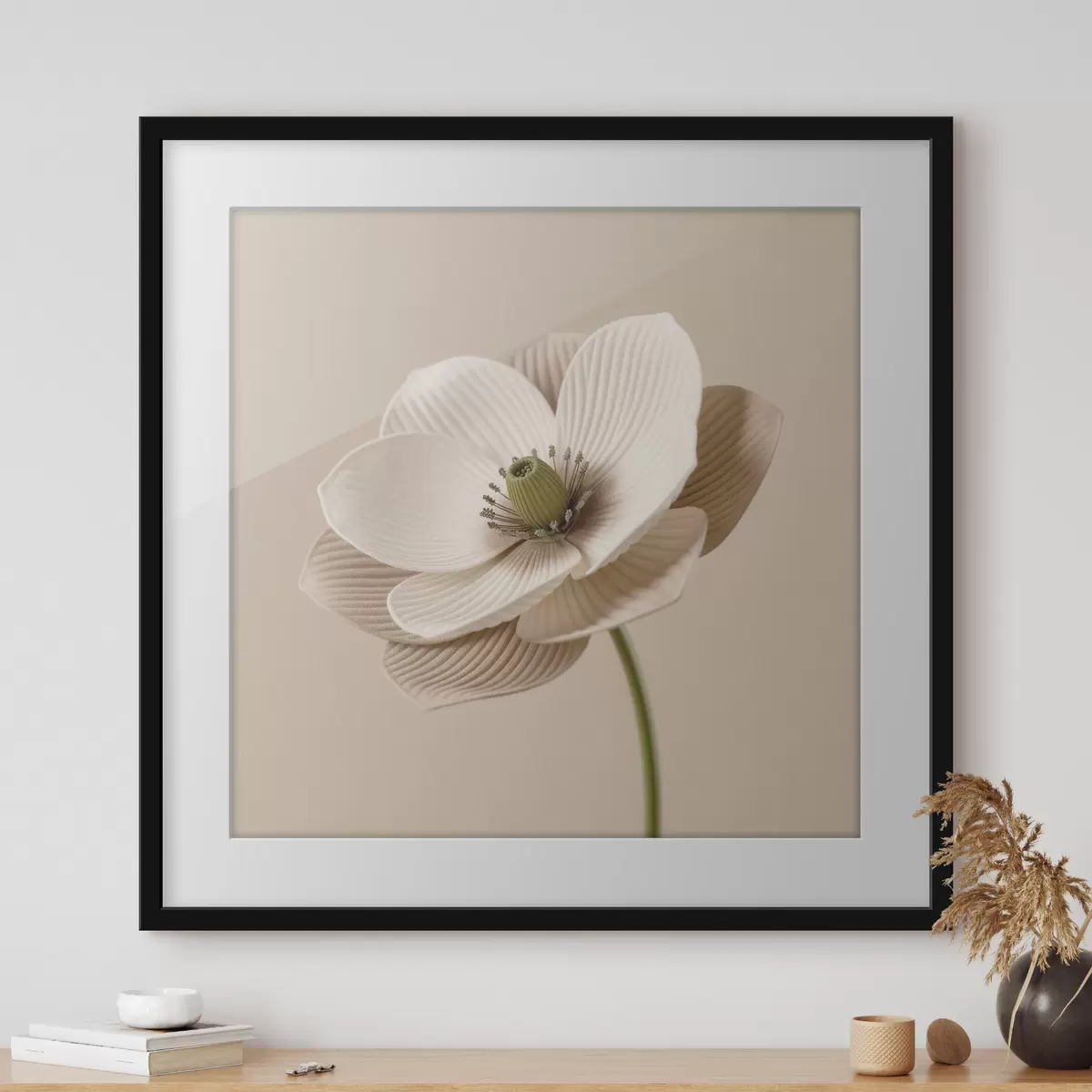 Poster Květina s reliéfními okvětními lístky v béžové barevné škále v minimalistickém stylu f49719