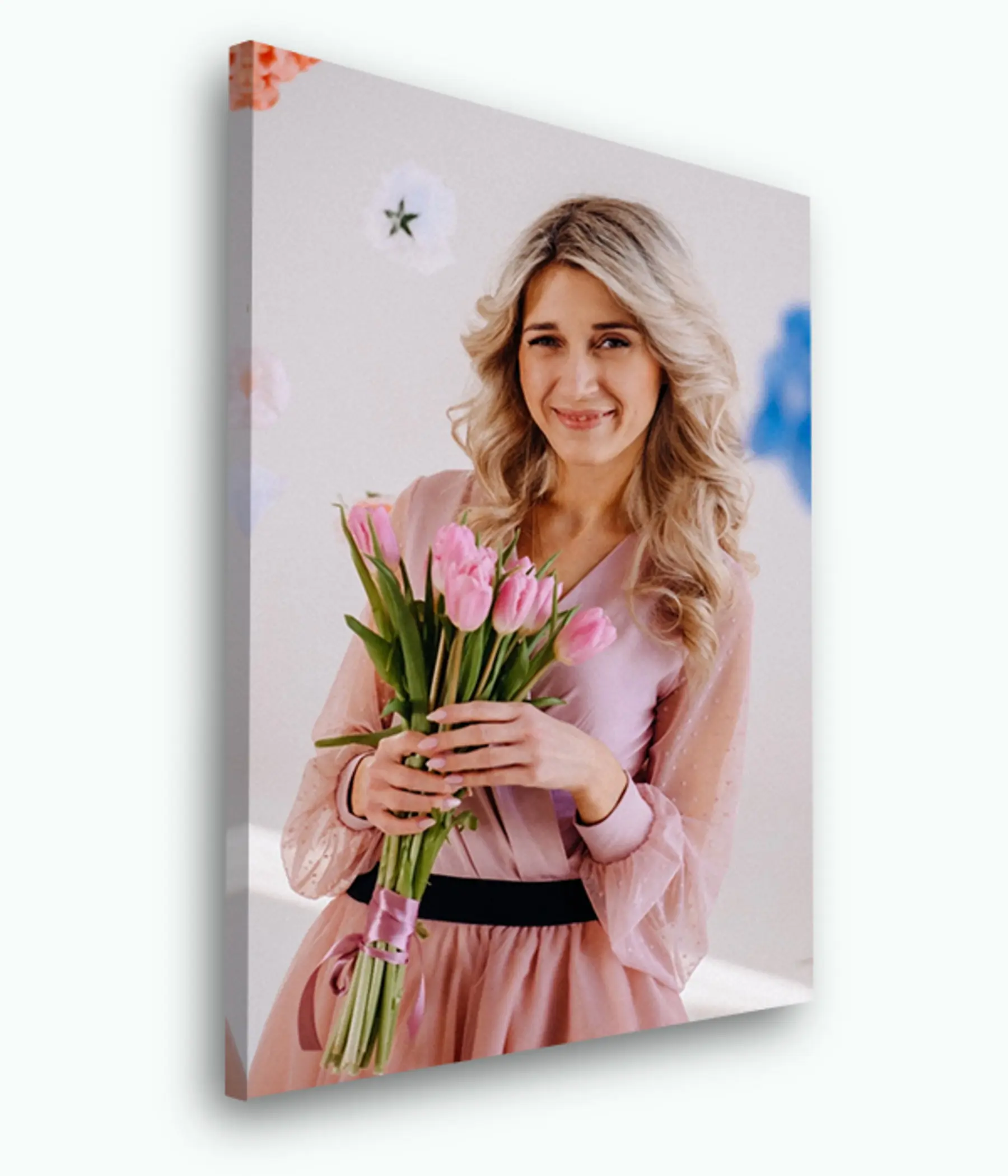 Obraz Úsměv, oranžová barva a šaty Č. s33408